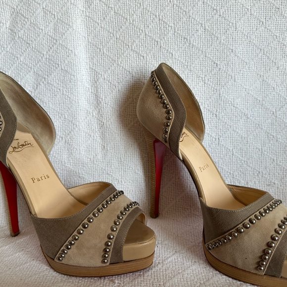 Christian Louboutin Henry D'Orsay Pumps Size US 8.5/EU 39 - Picture 2 of 12